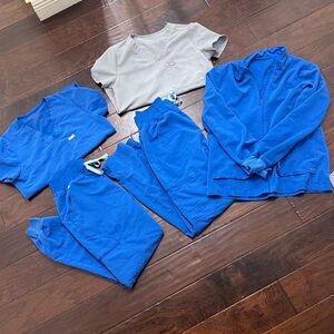 Lot of 5 Figs royal blue grey scrubs 2 XS tops, 2 S bottoms and one small jacket
